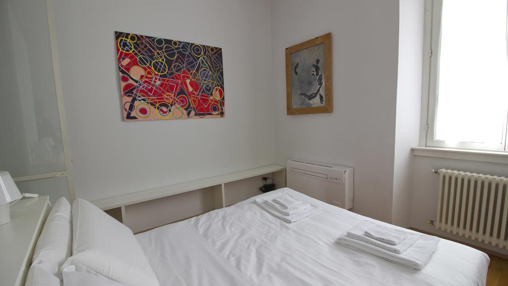 Italianway-Crema Apartment Милано Екстериор снимка